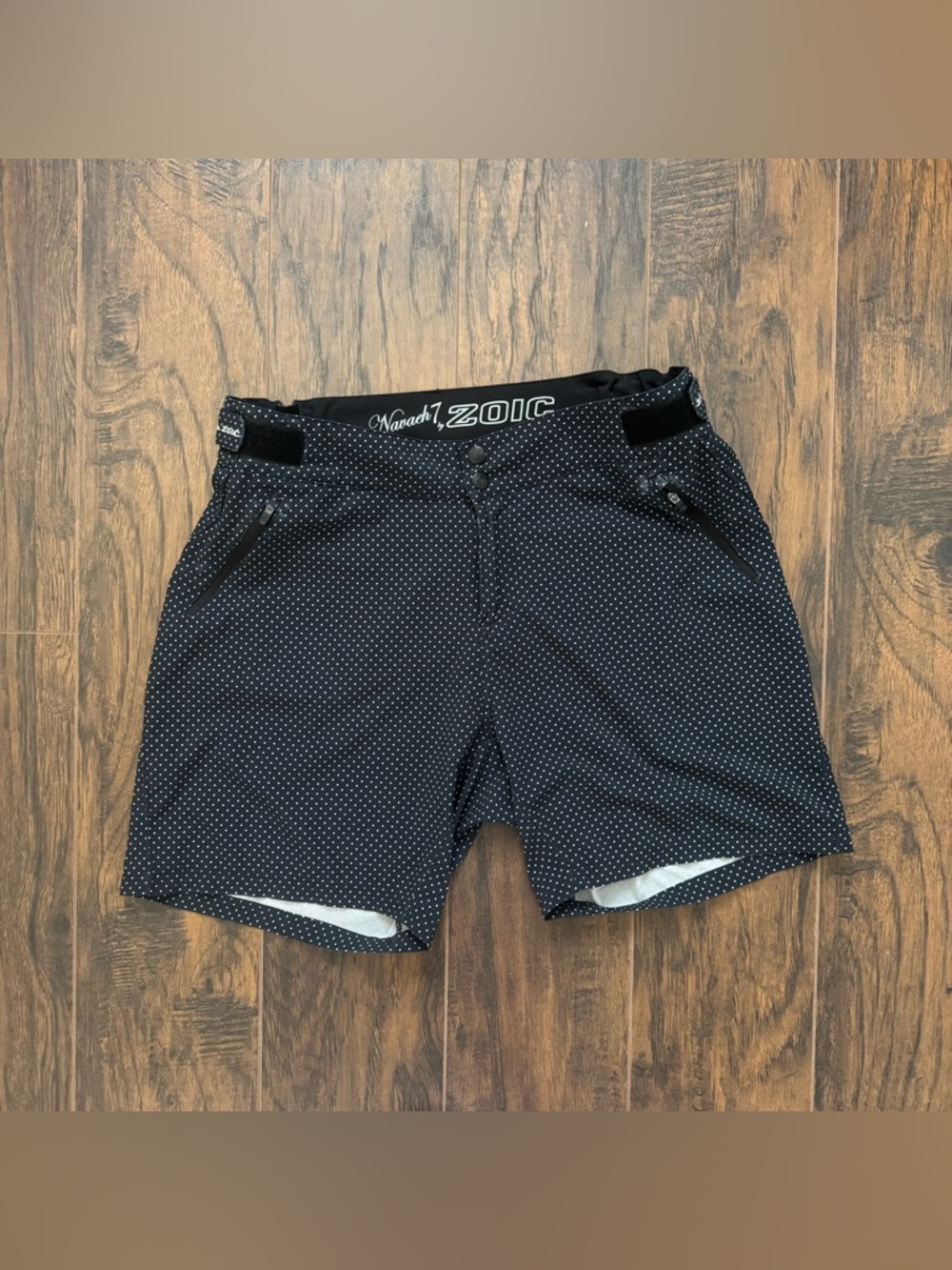 Zoic Naveah 7" MTB Short  - Size XL Black Polka Dot